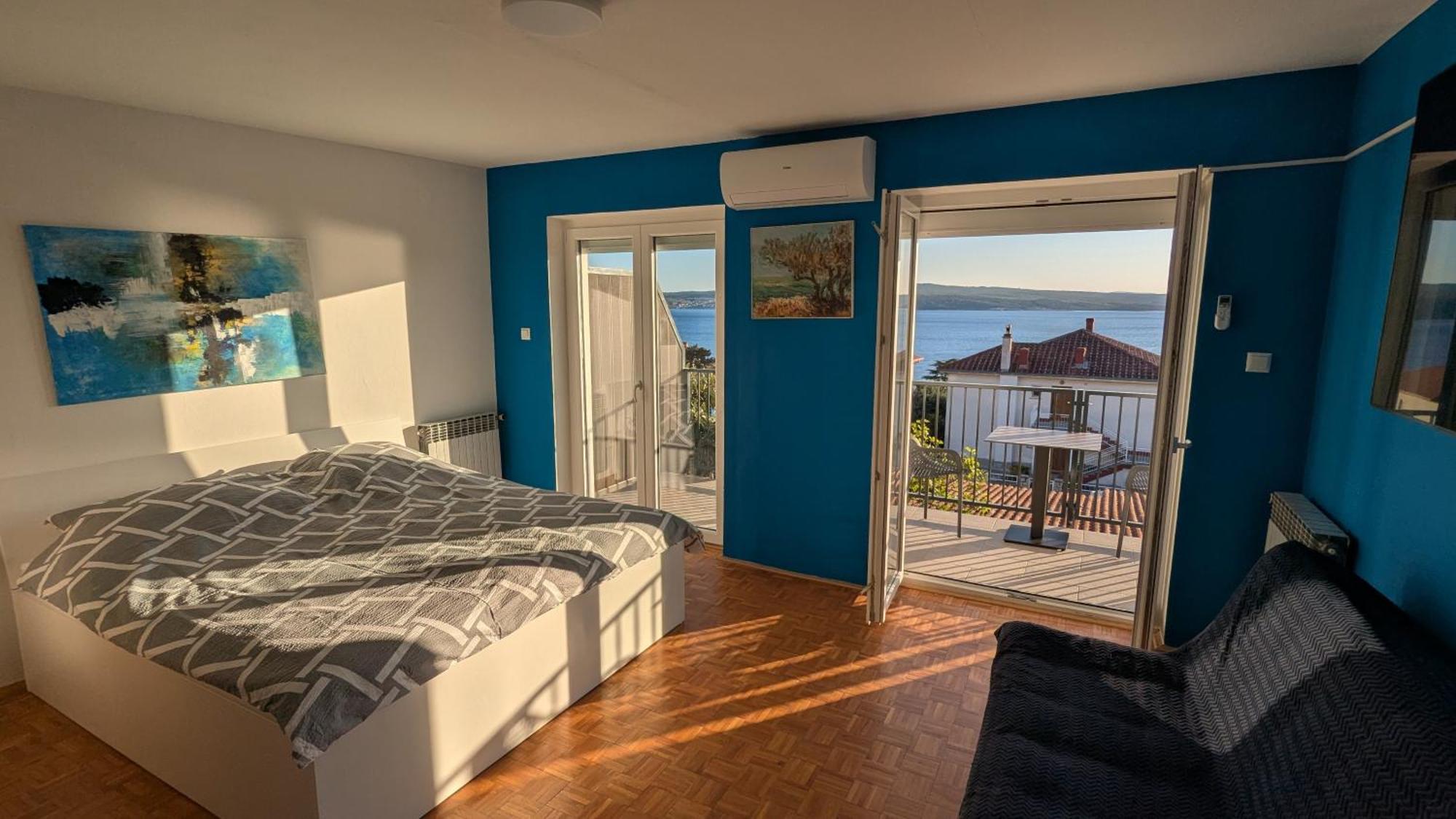 Apartments Kety - Central Heating Цриквеница Экстерьер фото